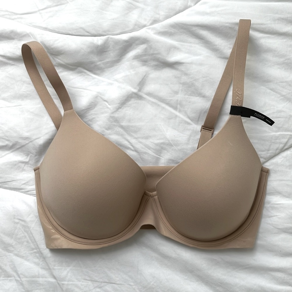Aerie smoothez bras, brand new, only tried on. See photos for descriptions.